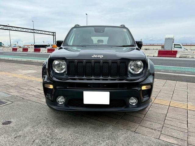 ジープ・レネゲード ロンジチュード　ＬＥＤヘッドランプ／クルーズコントロール／盗難防止システム／バックカメラ／純正Ｕコネクトディスプレイオーディオ／キーレスエントリー／ＥＴＣ付／ＵＳＢ入力端子／Ｂｌｕｅｔｏｏｔｈ／走行距離４３２００ｋｍ（2枚目）