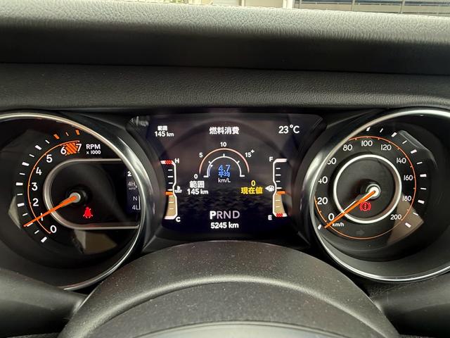 メーター画像です。走行距離は５３００ｋｍですので安心してお乗りいただけます。