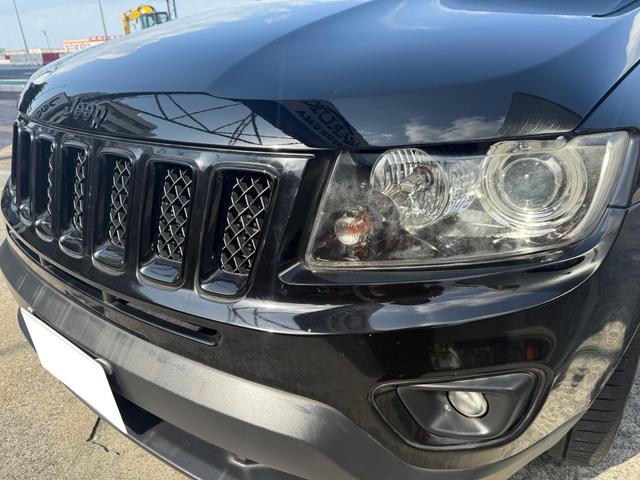 Ｊｅｅｐコンパスの個性を際立たせるフロントバンパー！外観のアクセントとして、Ｊｅｅｐらしいワイルドな印象を演出します。