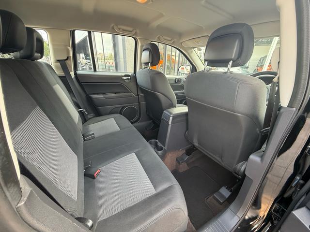 丸貴（株）は皆様のカーライフを全力でサポート致します！正規ディーラーにできるサービスを是非、ご提案させて頂きます。ＴＥＬ　０９８－８７７－５５１３