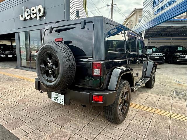 伝統のスタイルと圧倒的な走破性を兼ね備えた本格ＳＵＶ！オンロードでもオフロードでも力強い走りをお楽しみいただけます。