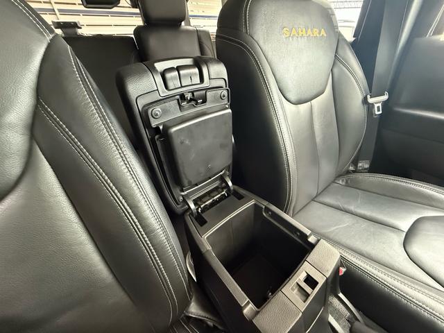 ナビを装備しており、目的地設定もスムーズで初めての場所でも安心です。操作性も良く、快適なドライブをサポートします。