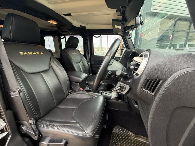 高級感のあるオプションレザーシートになります。乗り心地も長距離ドライブには最適です。