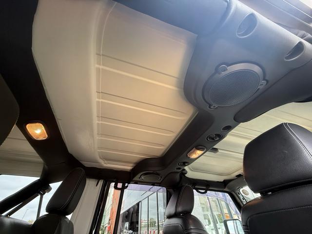 室内からのルーフ部分も綺麗な状態を維持。Ｊｅｅｐらしいタフな質感を感じられます。