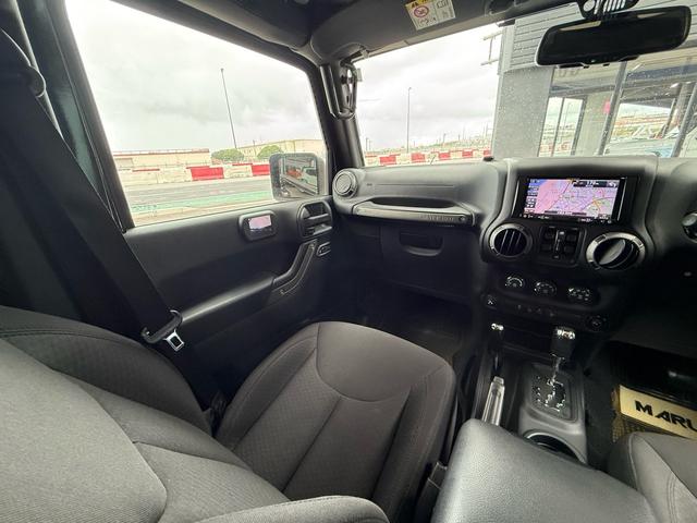 アフターサービスもおまかせ下さい！専門のメカニックスタッフが車検・点検整備・事故後の修理など対応させていただきます。お客様の安心・満足を追求するためにメカニック技術研修は常に参加しております。