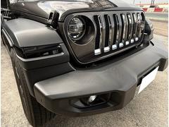 �϶������ݤ�Ϳ����ե���ȥХ�ѡ��ϣʣ���餷���磻��ɤʥǥ�����ǡ�¸�ߴ�����������ξΩ���Ƥ��ޤ��� 2