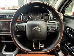 ���ȥ�����������ꥹ�ƥ���󥰤Ǥ����ϥ�ɥ���ʬ�Υ���⾯�ʤ������ʾ��֤�ݻ����Ƥ���ޤ��� 3