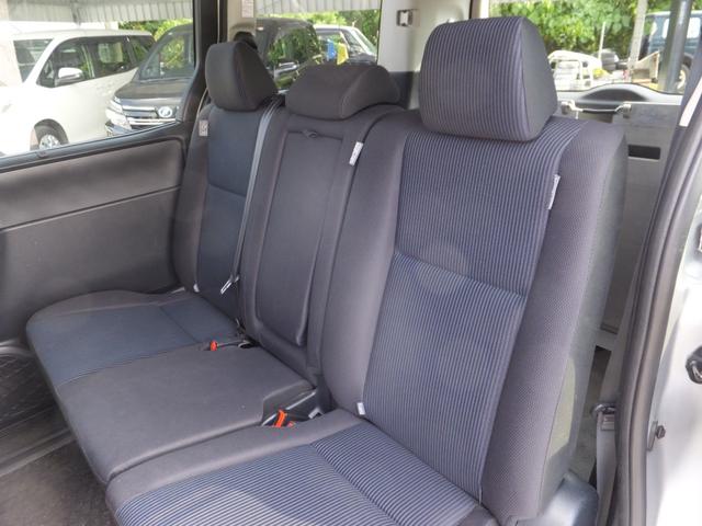 ノア Ｘ　福祉車両　車椅子１台　後部スロープ　電動固定装置　ナビ／テレビ　バックカメラ　左側パワースライドドア（39枚目）