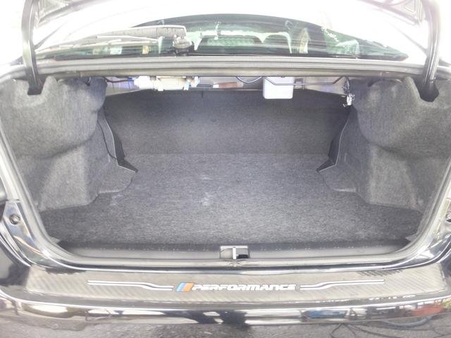 ＷＲＸ ＳＴＩ ＳＴＩ　タイプＳ　６速マニュアル　フルセグテレビ／ナビ　バックカメラ（30枚目）