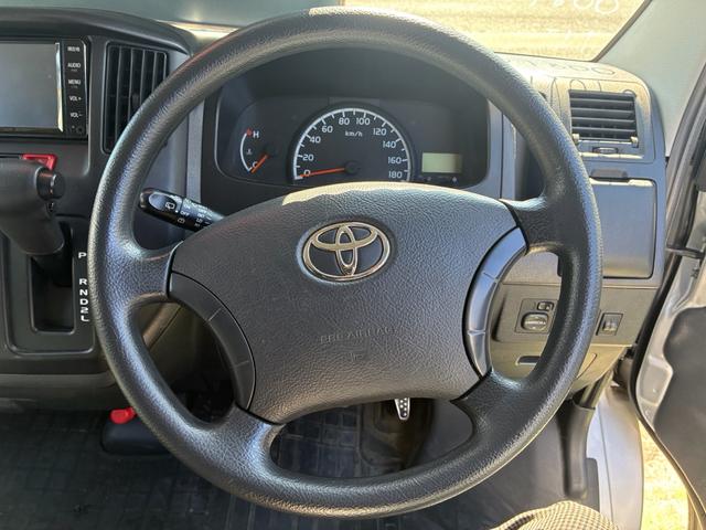 タウンエースバン ＧＬ　純正ナビ　ＴＶ　Ｂｌｕｅｔｏｏｔｈ　バックモニター　ＥＴＣ　社外アルミホイール　禁煙車（21枚目）