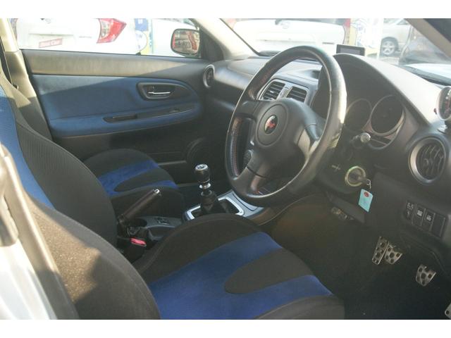 WRX STi・6速・2年間保証付(長期延長も可能)(13枚目)
