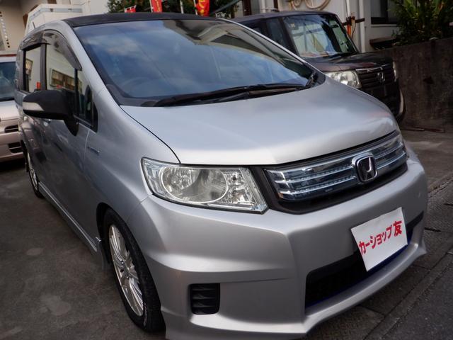 当店では、キズ・へこみ等は納車時までに鈑金を行い仕上げた状態で納車をさせて頂きます、気になるキズ等ございましたら、何でもお申しつけ下さい♪納車時までに自社提携工場にて無料で対応させて頂きます！！