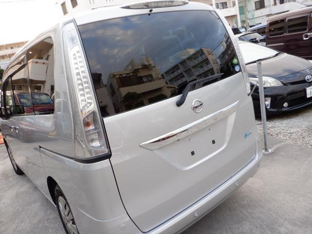 セレナ 20X S-ハイブリッドアドバンスドセーフティパック バックカメラナビDVD(8枚目)