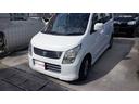 当店では、キズ・へこみ等は納車時までに鈑金を行い仕上げた状態で納車をさせて頂きます、気になるキズ等ございましたら、何でもお申しつけ下さい♪納車時までに自社提携工場にて無料で対応させて頂きます！！