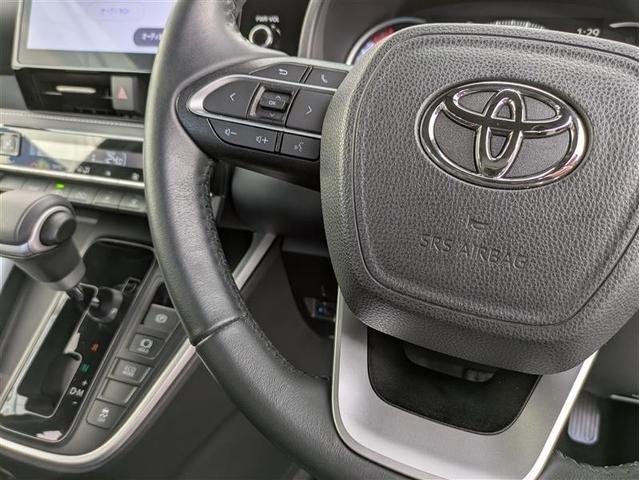 ノア Ｓ－Ｚ　フルセグ　メモリーナビ　ＤＶＤ再生　バックカメラ　衝突被害軽減システム　ＥＴＣ　ドラレコ　両側電動スライド　ＬＥＤヘッドランプ　乗車定員７人　３列シート　記録簿（26枚目）