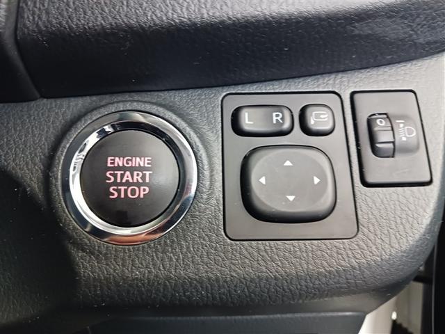 ヴィッツ Ｆ　メモリーナビ　ミュージックプレイヤー接続可　バックカメラ　衝突被害軽減システム　ＥＴＣ（33枚目）