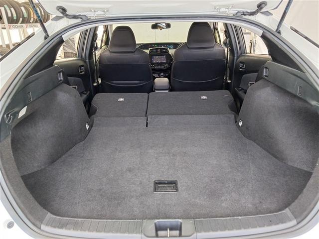 プリウス Ｓ　ＤＶＤ再生　ミュージックプレイヤー接続可　バックカメラ　衝突被害軽減システム　ＥＴＣ　ＬＥＤヘッドランプ（19枚目）