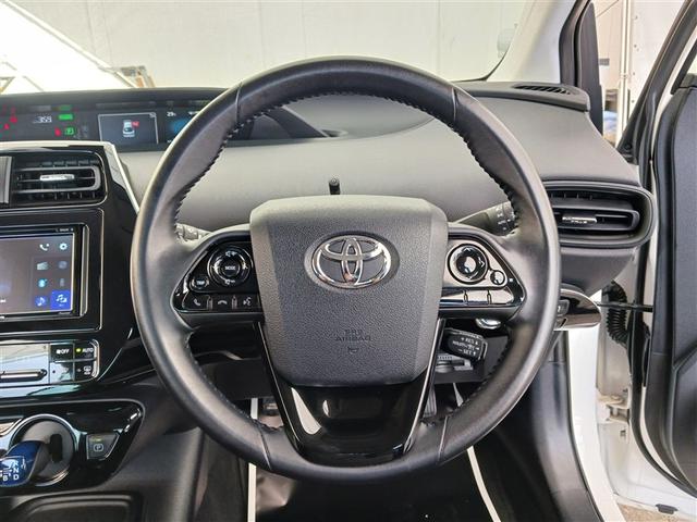 プリウス Ｓ　ＤＶＤ再生　ミュージックプレイヤー接続可　バックカメラ　衝突被害軽減システム　ＥＴＣ　ＬＥＤヘッドランプ（23枚目）