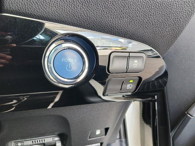 プリウス Ｓ　ＤＶＤ再生　ミュージックプレイヤー接続可　バックカメラ　衝突被害軽減システム　ＥＴＣ　ＬＥＤヘッドランプ（33枚目）