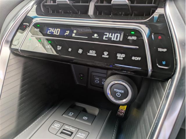 ハリアーPHEV Z 革シート 4WD フルセグ メモリーナビ ミュージックプレイヤー接続可 バックカメラ 衝突被害軽減システム ETC ドラレコ LEDヘッドランプ フルエアロ 記録簿(28枚目)