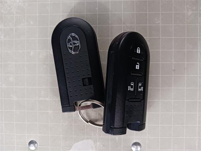 ルーミー カスタムG-T フルセグ メモリーナビ DVD再生 ミュージックプレイヤー接続可 バックカメラ 衝突被害軽減システム ETC ドラレコ 両側電動スライド LEDヘッドランプ ウオークスルー 記録簿(40枚目)