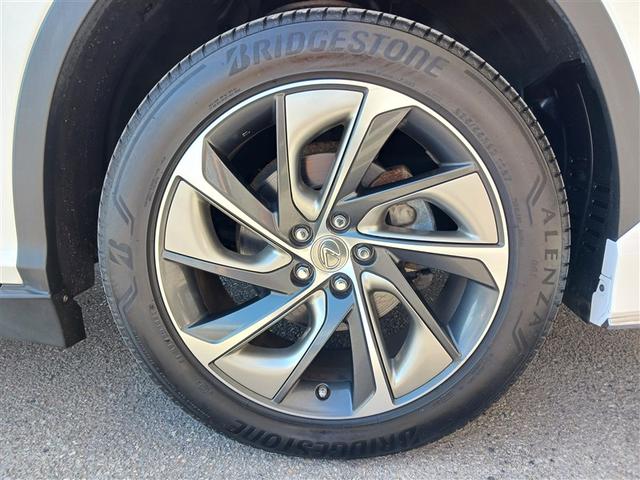 ＲＸ ＲＸ４５０ｈ　バージョンＬ　革シート　フルセグ　メモリーナビ　ＤＶＤ再生　ミュージックプレイヤー接続可　バックカメラ　衝突被害軽減システム　ＥＴＣ　ドラレコ　ＬＥＤヘッドランプ（10枚目）