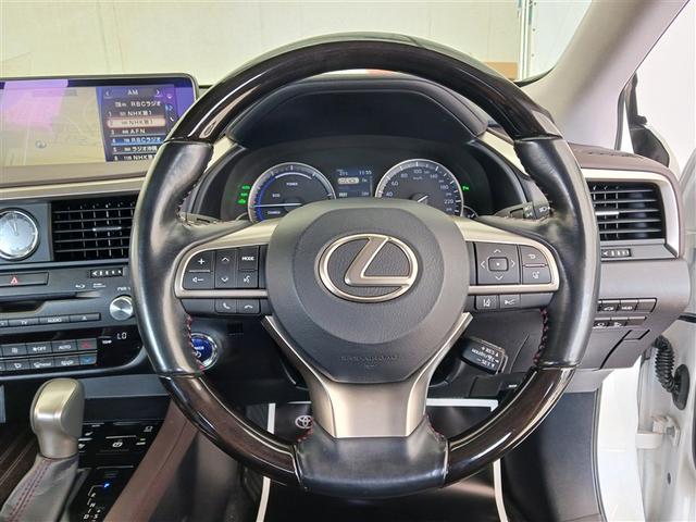 ＲＸ ＲＸ４５０ｈ　バージョンＬ　革シート　フルセグ　メモリーナビ　ＤＶＤ再生　ミュージックプレイヤー接続可　バックカメラ　衝突被害軽減システム　ＥＴＣ　ドラレコ　ＬＥＤヘッドランプ（25枚目）