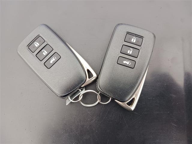 ＲＸ ＲＸ４５０ｈ　バージョンＬ　革シート　フルセグ　メモリーナビ　ＤＶＤ再生　ミュージックプレイヤー接続可　バックカメラ　衝突被害軽減システム　ＥＴＣ　ドラレコ　ＬＥＤヘッドランプ（40枚目）