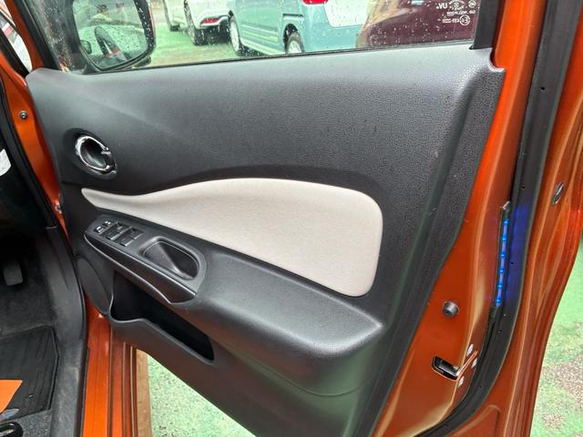 ノート ｅ－パワー　Ｘ　スマートキー　アラウンドビューモニター　ドライブレコーダー（9枚目）