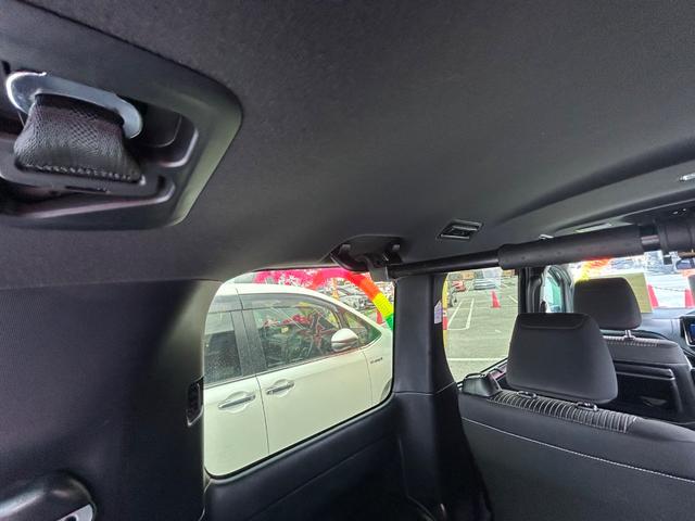 ヴォクシー ＺＳ　煌ＩＩ（34枚目）