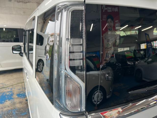 スペーシアカスタム ハイブリッドＸＳ　純正ナビ・ＴＶ・ＤＶＤ・ブルートゥース・全方位アラウンドビューカメラ・両側パワースライドドア・デュアルカメラブレーキサポート（14枚目）