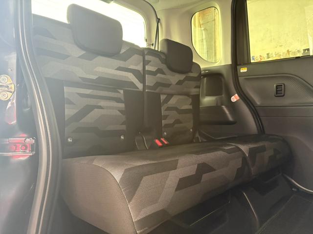 タント ファンクロス　ナビ・ＴＶ・ＤＶＤ・ブルートゥース・バックカメラ・両側パワースライドドア・安心装備スマートアシスト搭載（33枚目）