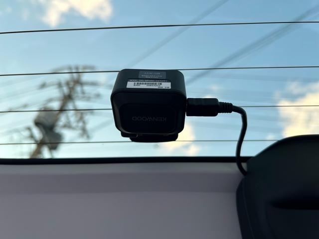 タント カスタムＸスタイルセレクション　両側パワースライドドア　ドライブレコーダー　ナビ　ＴＶ　Ｂｌｕｅｔｏｏｔｈ　純正アルミ　シートヒーター　アイドリングストップ　スマートキー　レーンアシスト　ＬＥＤヘッドライト　クリアランスソナー（18枚目）