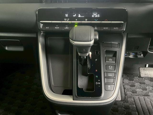 ヴォクシー S-G バックカメラ フルエアロ LEDライト スマートキー プッシュスタート 集中ドアロック 盗難防止装置 ドライブレコーダー オートライト クルーズコントロール パーキングアシスト アイドリングストップ(19枚目)