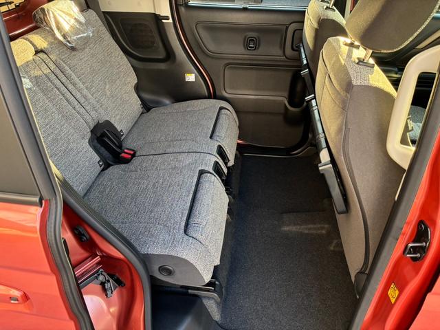 スペーシア ハイブリッドＸ　全方位モニター９インチナビ　バックカメラ　フルセグＴＶ　ＨＤＭＩミラーリング　ドライブレコーダー　ＥＴＣ　シートカバー　両側パワースライドドア（11枚目）