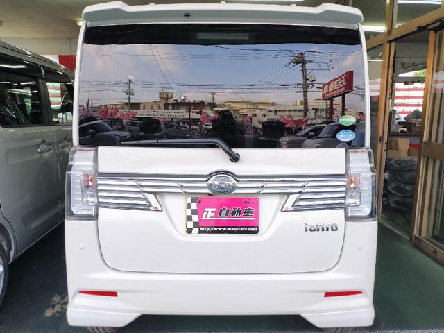 タント カスタムＲＳ　トップエディションＳＡＩＩ　両側パワースライドドア　純正８インチナビＴＶ　レザーシート　バックカメラ　Ｂｌｕｅｔｏｏｔｈ　ＤＶＤ　プッシュスタート　スマートキー　レーダーブレーキサポート　アイドリングストップ　純正アルミ（10枚目）