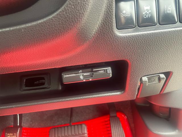 デイズルークス ハイウェイスター X パワースライドドア 純正ナビTV Bluetooth DVD ドライブレコーダー アラウンドビューモニター レーダーブレーキサポート インテリキー ETC 純正アルミ アイドリングストップ(8枚目)