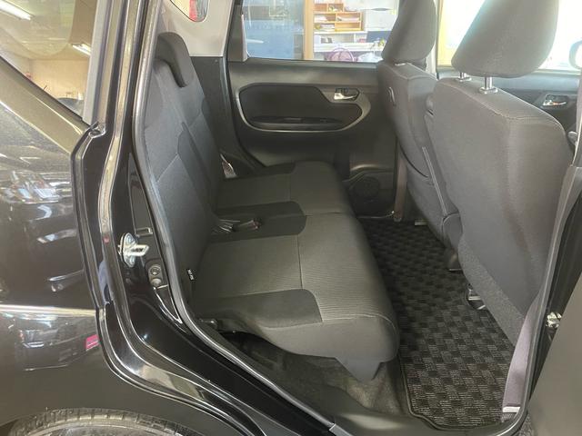 ムーヴ Ｘリミテッド　ＳＡＩＩＩ　プッシュスタート　スマートキー　純正ワイドナビ／ＴＶ　　Ｂｌｕｅｔｏｏｔｈ　　ＥＴＣ　バックカメラ　ＤＶＤ　純正アルミ　レーダーブレーキサポート　ステアリングリモコン　　シートヒーター（12枚目）