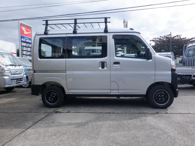 ハイゼットカーゴ スペシャル エアコンパワステスマート5速マニアルアシスト付き(2枚目)