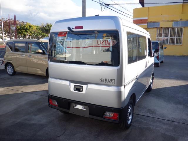 ハイゼットカーゴ 　エアコンパワステスマートアシスト付き　　ＣＶＴ（4枚目）