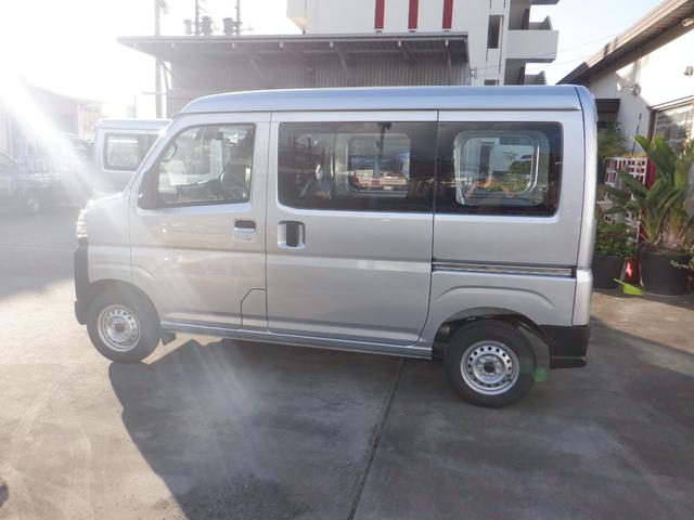 ハイゼットカーゴ 　エアコンパワステスマートアシスト付き　　ＣＶＴ（6枚目）