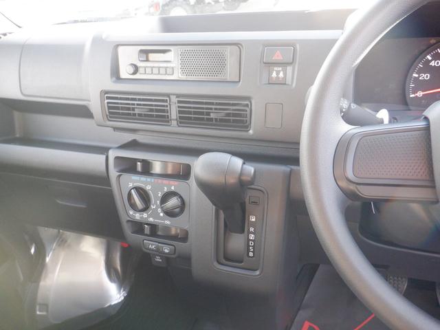 ハイゼットカーゴ 　エアコンパワステスマートアシスト付き　　ＣＶＴ（11枚目）