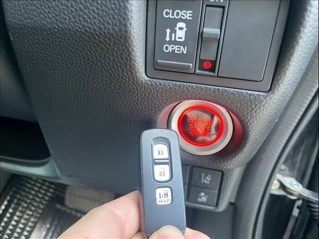 Ｎ－ＢＯＸカスタム カスタム　Ｇ・Ｌ　Ｈｏｎｄａ　ＳＥＮＳＩＮＧ（11枚目）