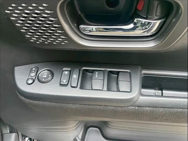 Ｎ－ＢＯＸカスタム Ｎ－ＢＯＸ　ＣＵＳＴＯＭ　ターボ（10枚目）