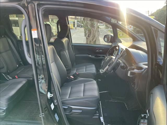 ヴォクシー ＺＳ“煌”７人（11枚目）