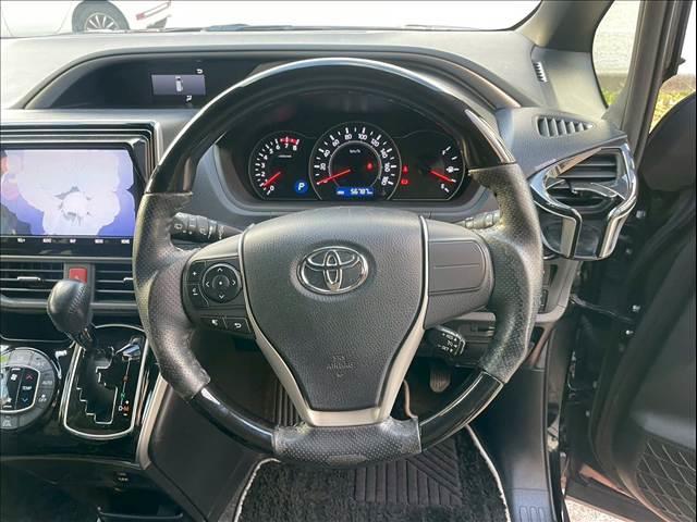 ヴォクシー ＺＳ“煌”７人（17枚目）