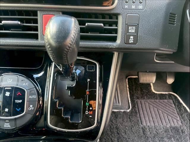 ヴォクシー ＺＳ“煌”７人（19枚目）