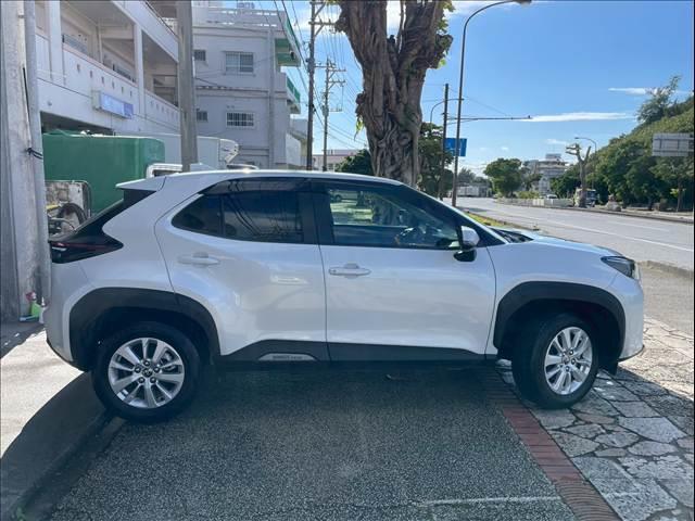 ヤリスクロス ＨＹＢＲＩＤ　Ｇ（3枚目）