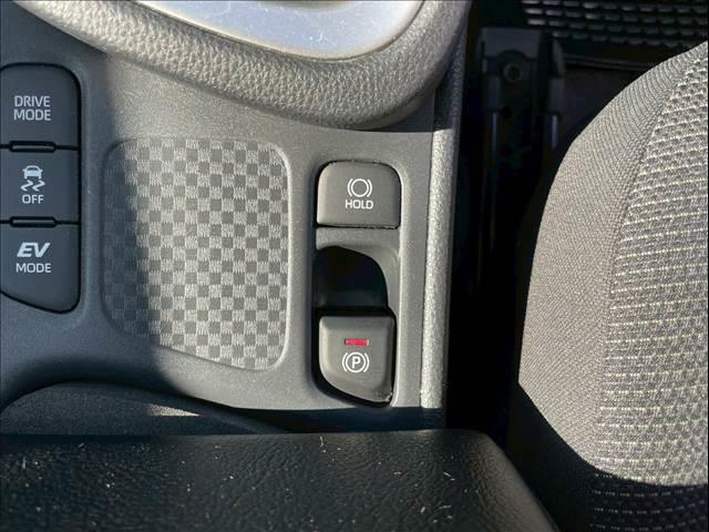 ヤリスクロス ＨＹＢＲＩＤ　Ｇ（18枚目）