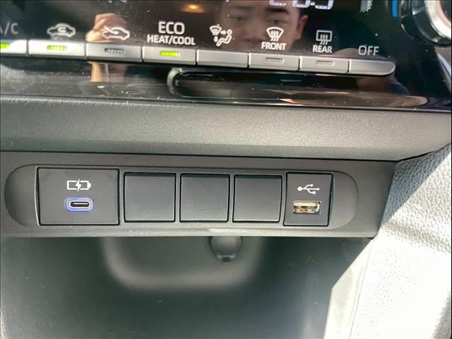 ヤリスクロス ＨＹＢＲＩＤ　Ｇ（25枚目）